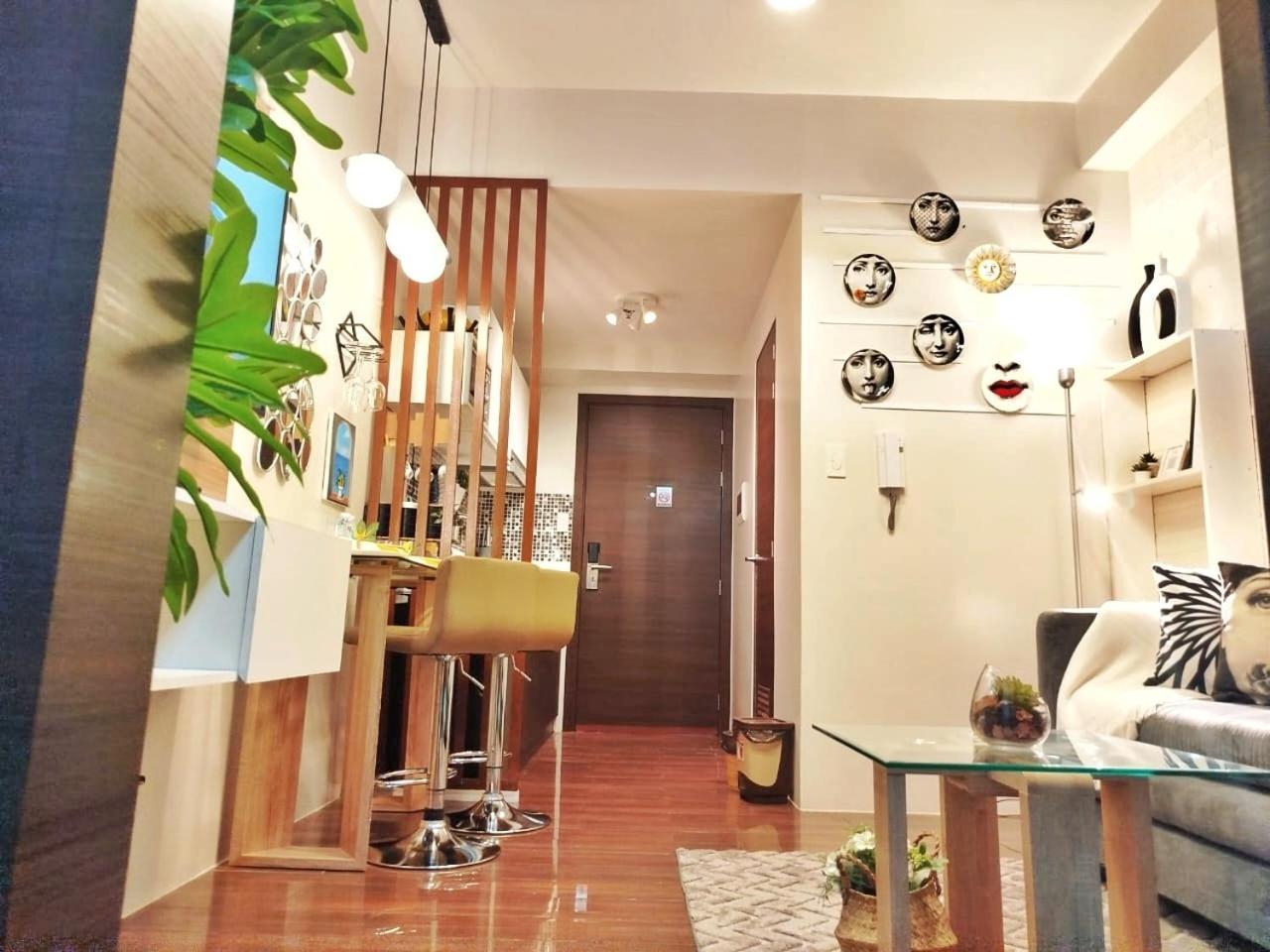 Stylish&Comfort Unit With Balcony In Air Makati Makati City Luaran gambar